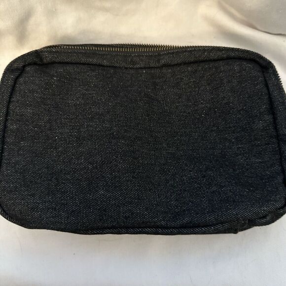 Lucky Brand Tolietry Bag Pre Loved In Great Condition - Picture 5 of 5